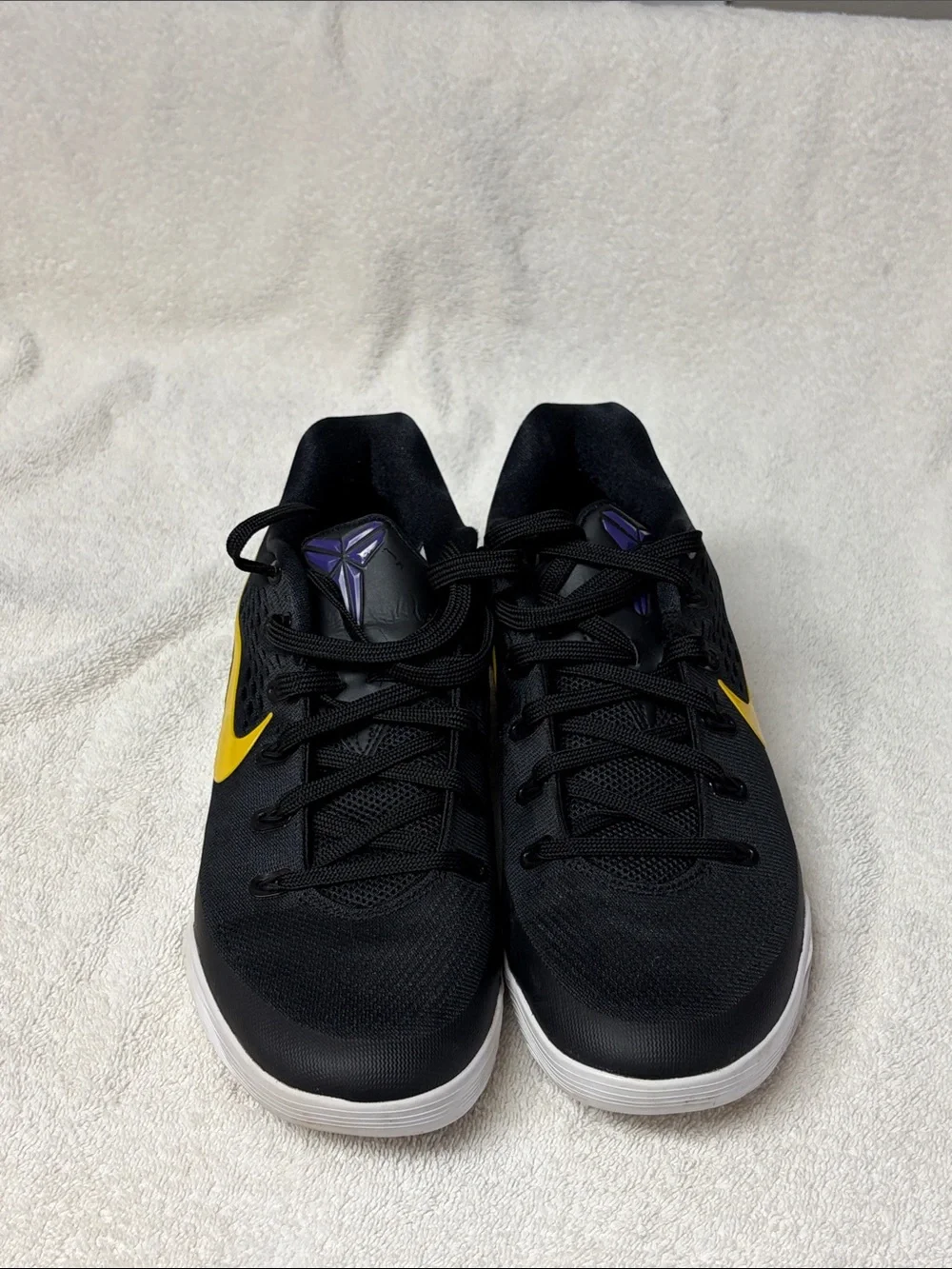 Nike Kobe 9 EM Low Protro Lakers Away Men’s Size 9 Black Gold IH1401-002